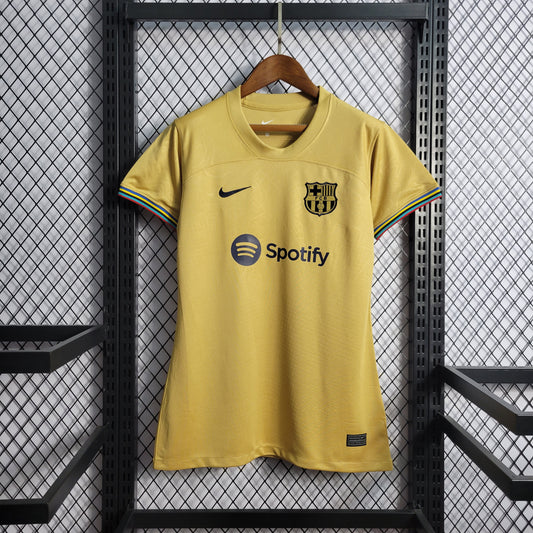 Camisa Barcelona II 22/23 - Modelo Feminino