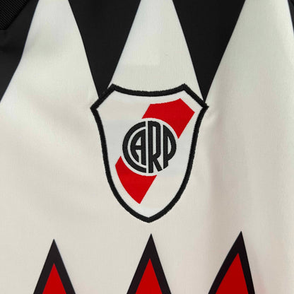 Camisa River Plate II 23/24 - Modelo Torcedor