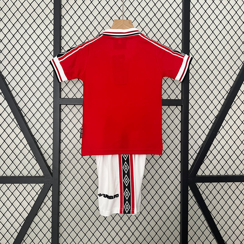 Conjunto Manchester United I 98/99 - Modelo Infantil