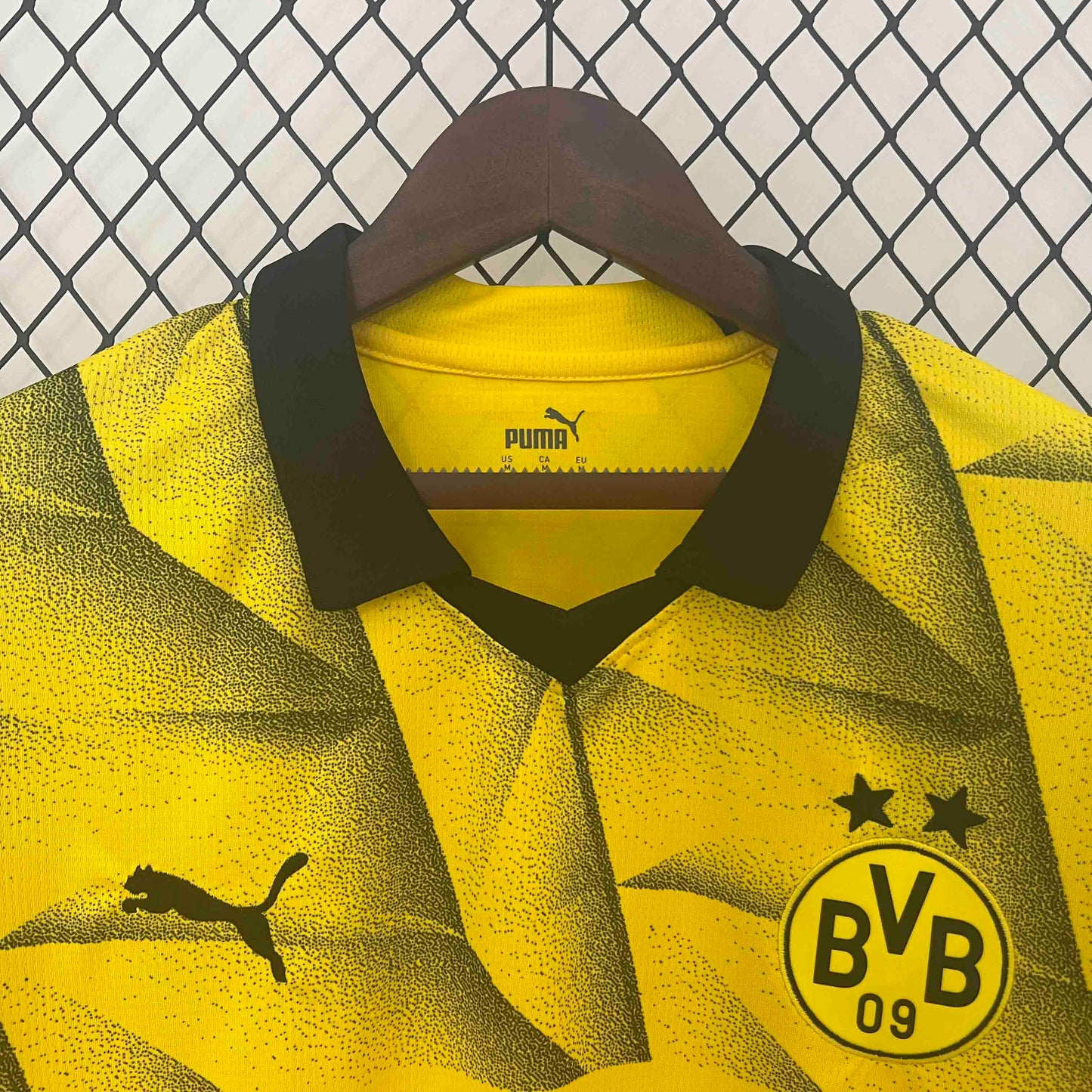 Camisa Borussia Dortmund Edição Especial CUP 23/24 - Modelo Torcedor