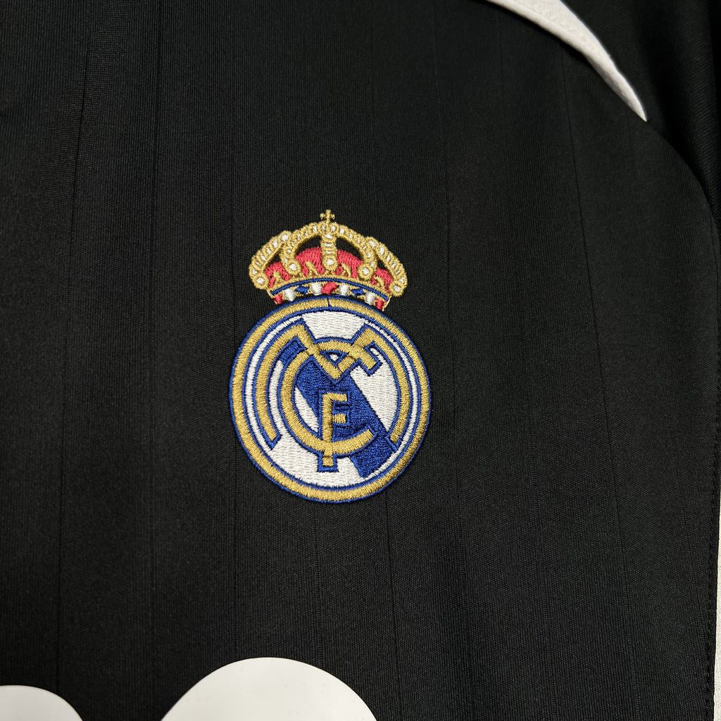 Camisa Real Madrid II 06/07 - Modelo Retrô