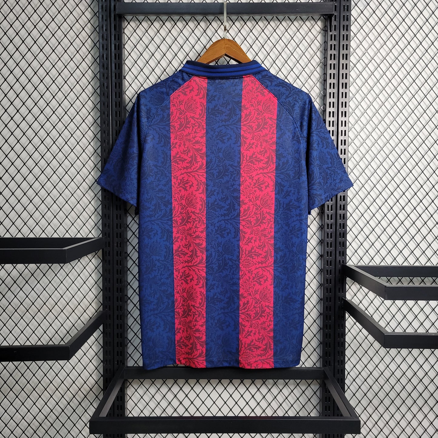 Camisa Barcelona Treino 23/24 - Modelo Torcedor